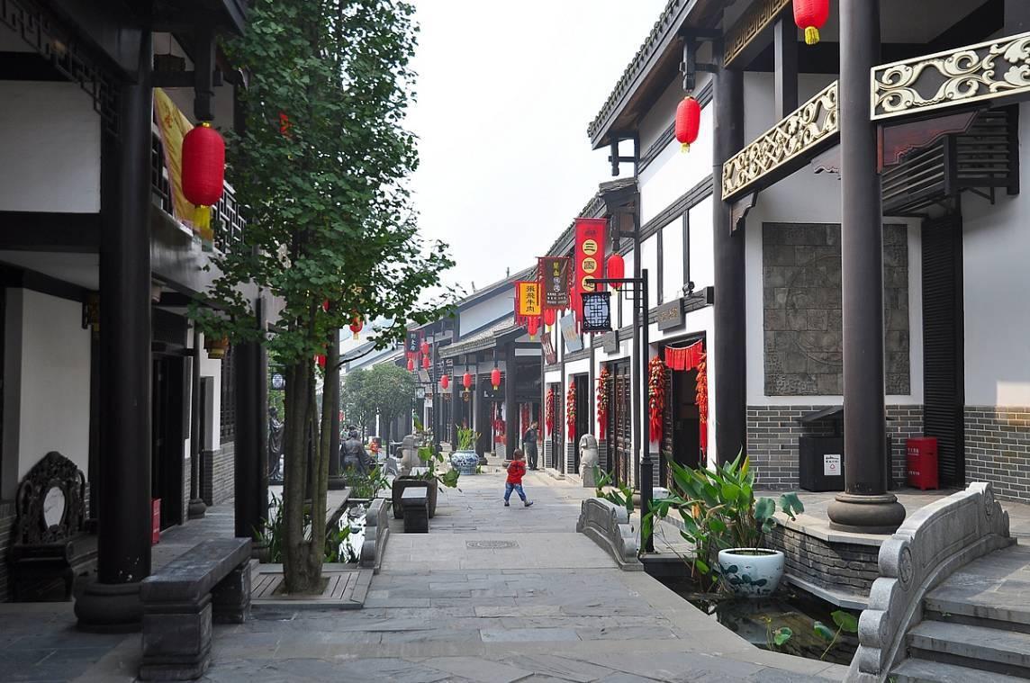 李叔同叮嘱后事：准备4个盛水的碗、留下4字，至今无人参透其意思